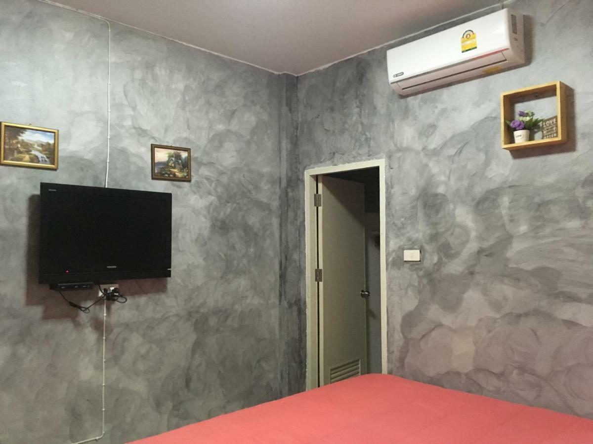 Innkhun House Urt Suratthani Airport Surat Thani Eksteriør bilde