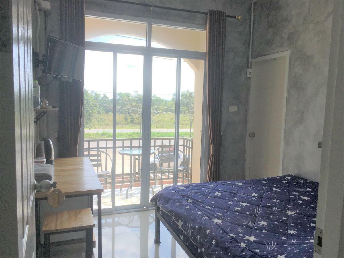 Innkhun House Urt Suratthani Airport Surat Thani Eksteriør bilde